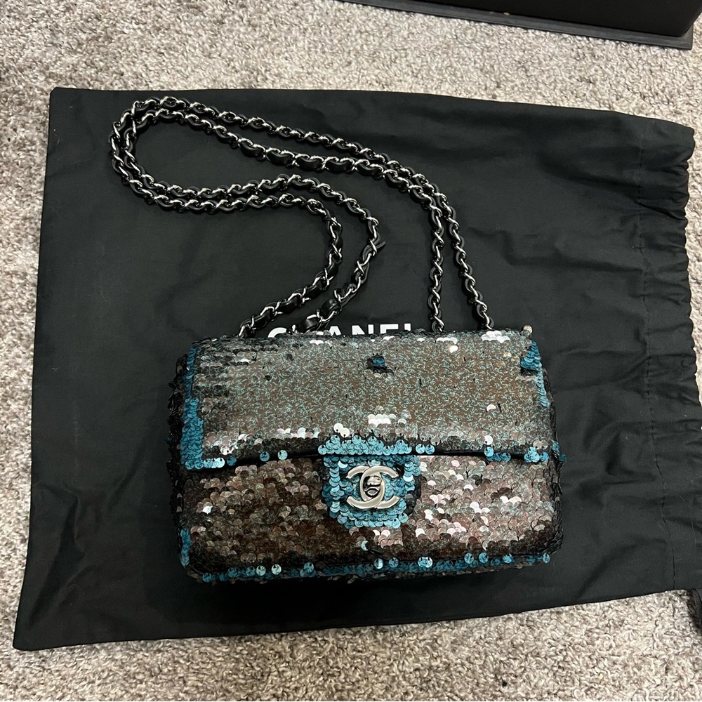 Chanel sequin flap bag
